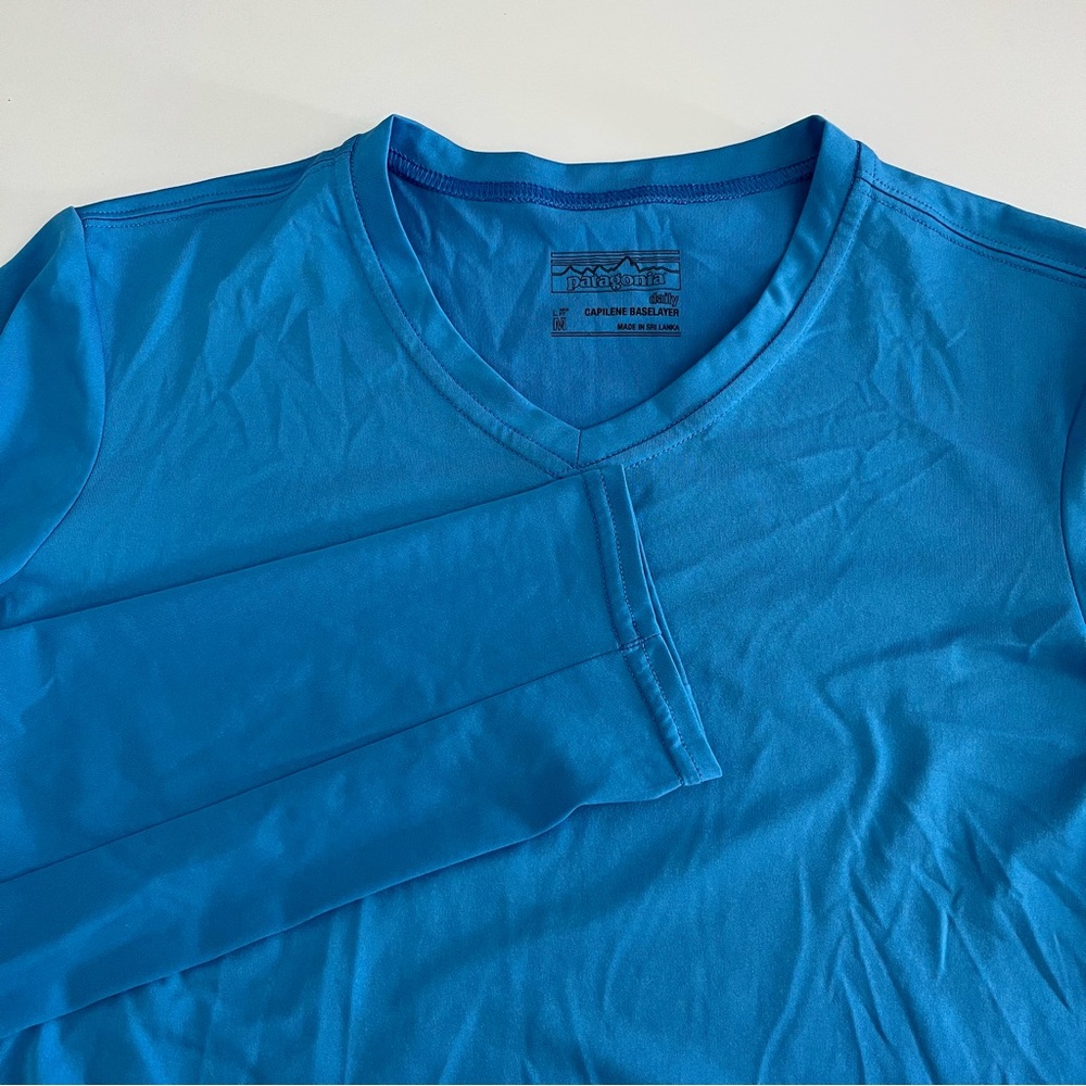 Patagonia Capilene‎ Base Layer Long Sleeve Medium Women’s blue hiking active
